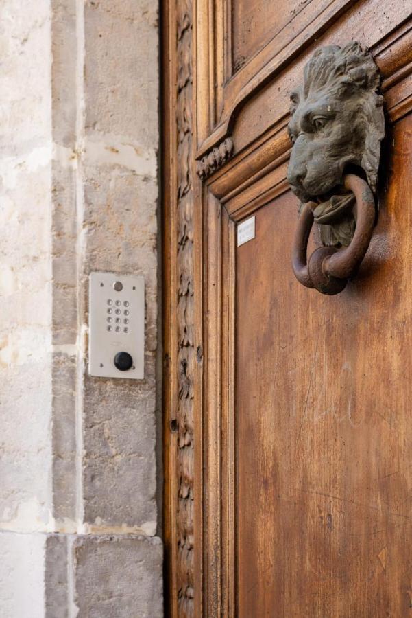 Le Royale Haussmann 4 Places Loft Canut Lyon Buitenkant foto